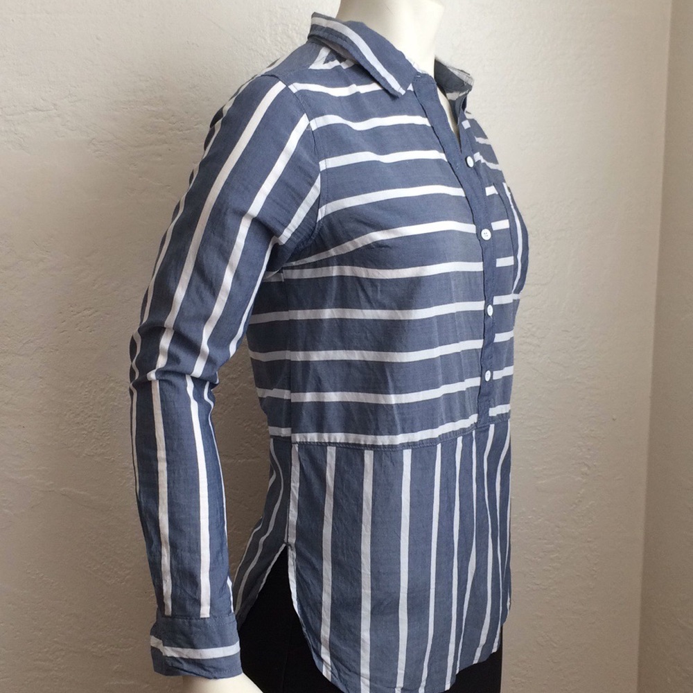 Abercrombie & Fitch soft chambray striped - Picture 2 of 8